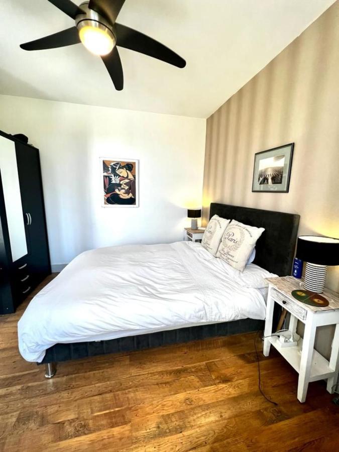 Casa vacanze House In The City-center Of With A Private Pool