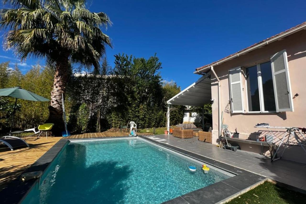 House In The City-center Of With A Private Pool Casa vacanze *